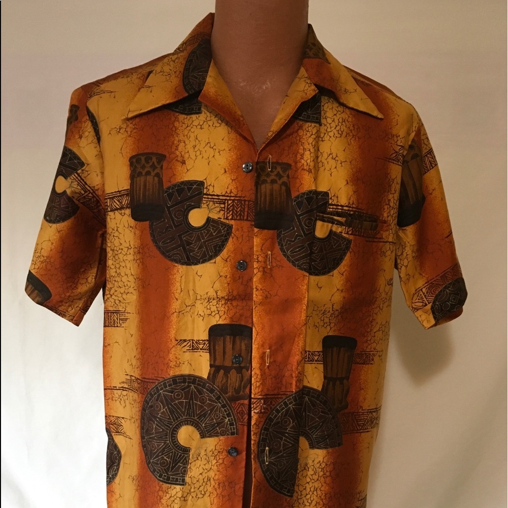 Vintage Hawaiian shirt